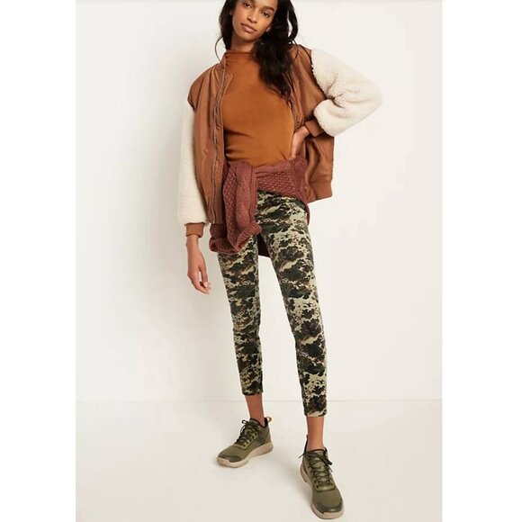 Pilcro Women's 27 High Rise Skinny Camo Corduroy Pants Button Fly Green Bohemian - Picture 1 of 10
